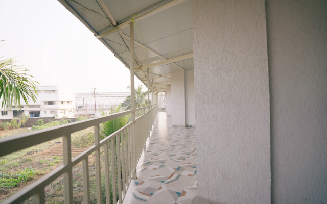 Hotel Shree Residency Lodging & Boarding