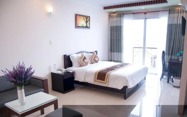 Ozon Hotel
