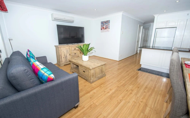 Ajax Avenue 2/35 - Nelson Bay