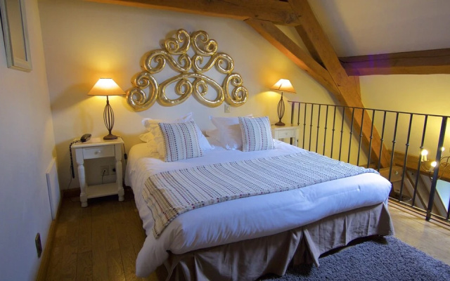 Hostellerie de la Tour d'Auxois