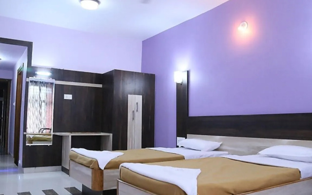 Hotel Hari Priya International