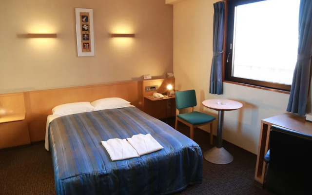 Hotel Crown Hills Arakawaoki (BBH Hotel Group)