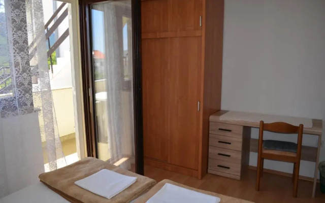 Apartments Aneva