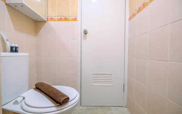 Homey and Cozy Living 2BR Podomoro Golf View Apartment