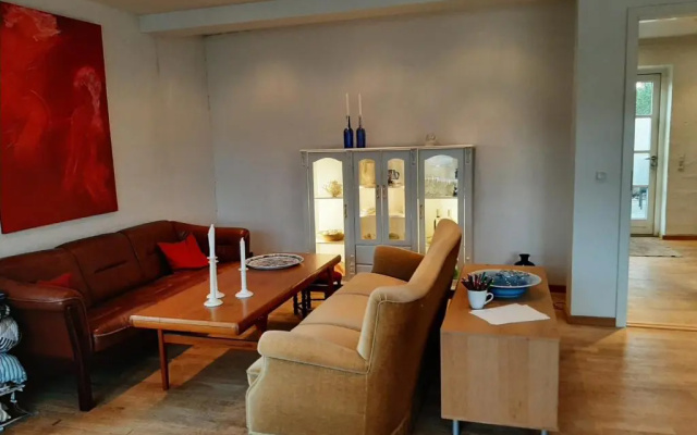 LatterLy Rooms