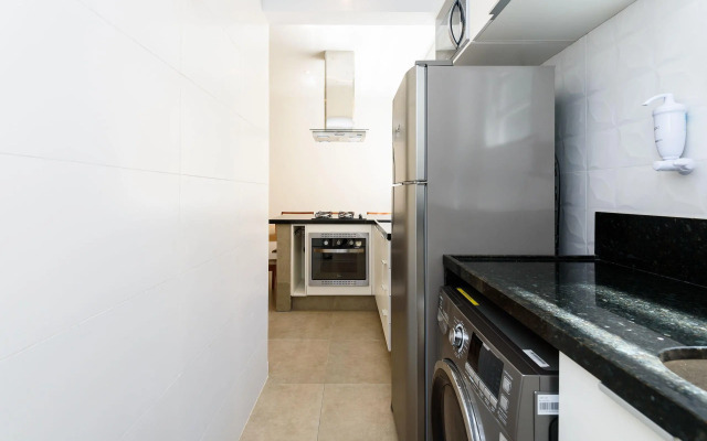 Apartamento Moderno Em Copacabana | Mfb 76/202