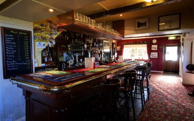 The Hare and Hounds Country Inn