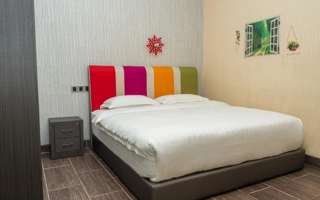 Red's Hotel