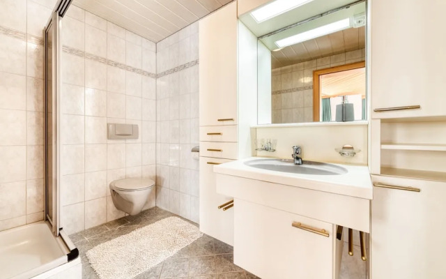 Haus Alvier - 3-zimmer Fewo Rothorn mit Terrasse