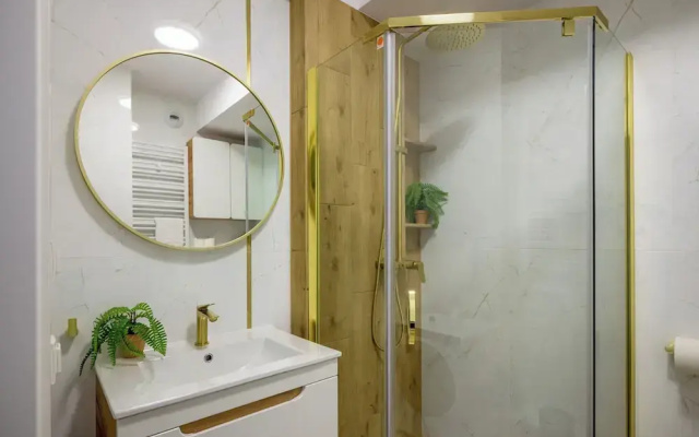 RentPlanet - Studio Hallera
