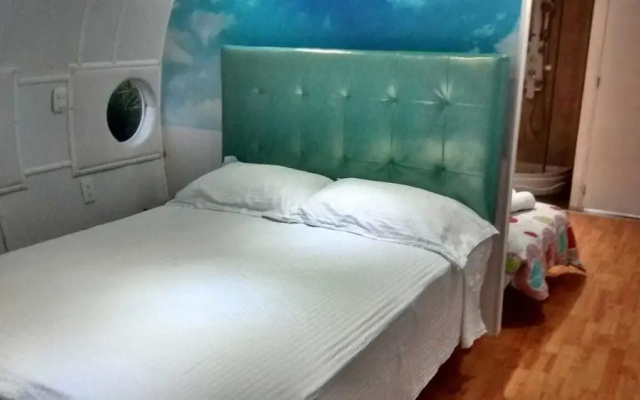 Aero Hotel