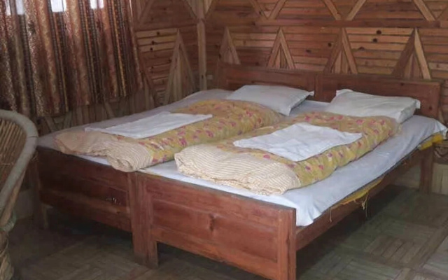 Hotel  Shantikunjh
