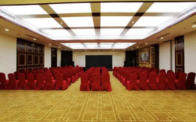 Beijing Jiayuan Hotel