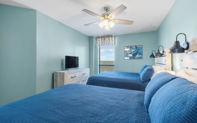Windward Pointe 803