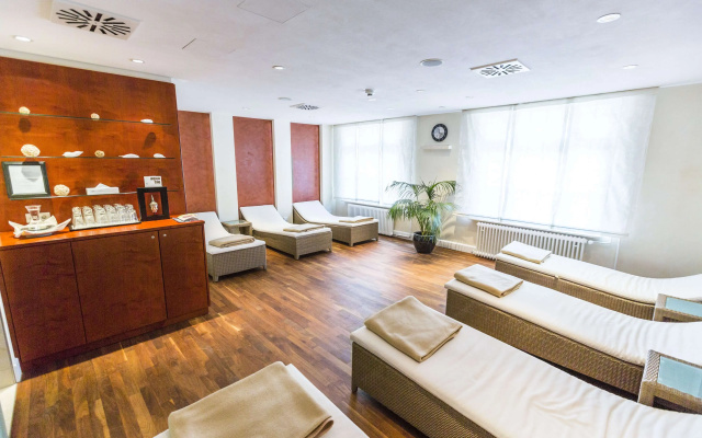 HELIOPARK Bad Hotel zum Hirsch