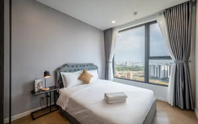 Sunny Lumiere Riverside Luxury Residence