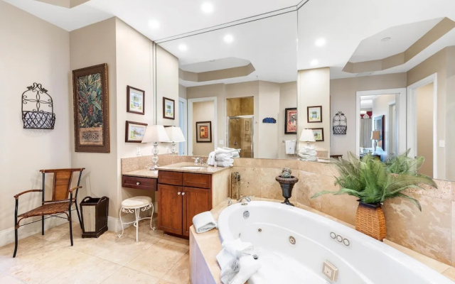 Indigo East 2102 Penthouse W/cabana