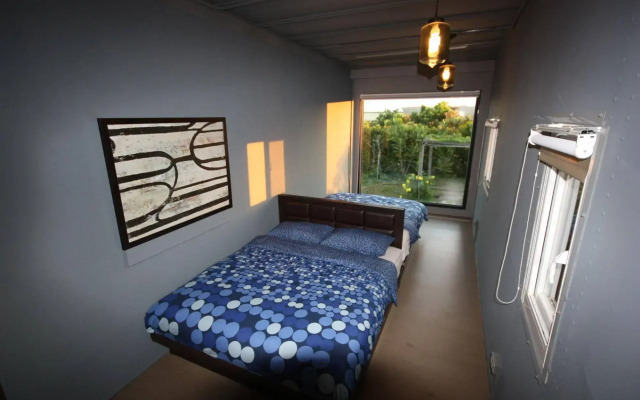 Cape 42 Hostel III