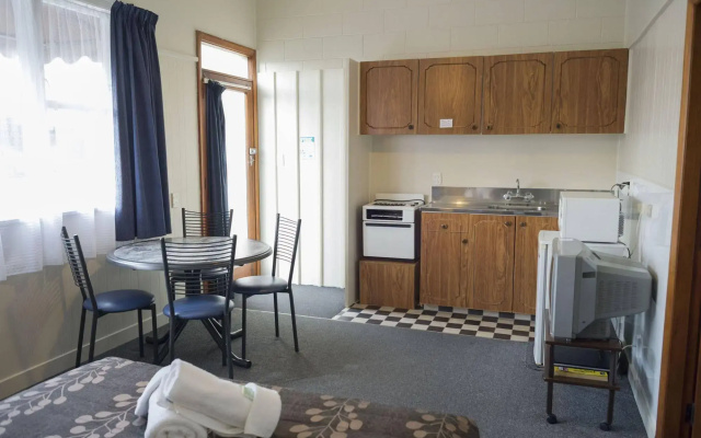 Feilding Motel