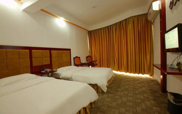 Zhangjiajie Wind and Cloud Holiday Hotel