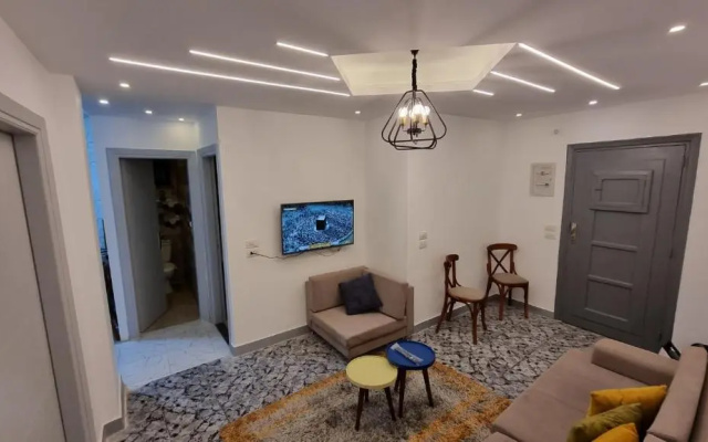 Alex Gate apartment - families only