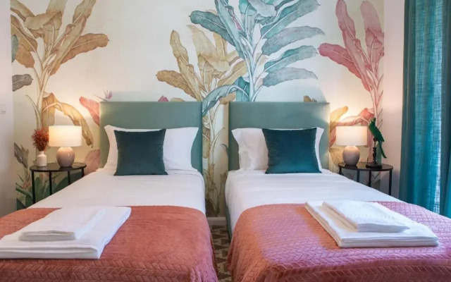 Succeed Campo Pequeno Suites