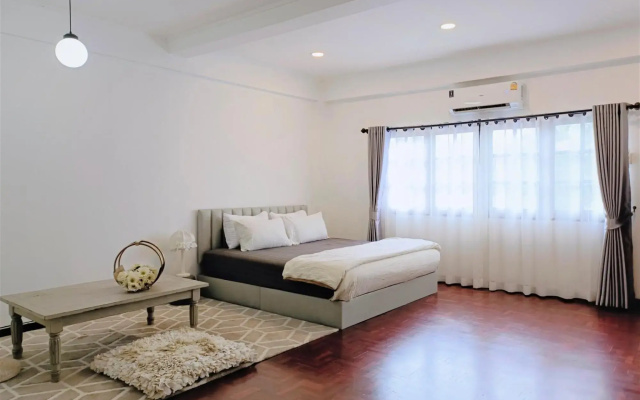 Serena Hostel Nimman9 Chiangmai