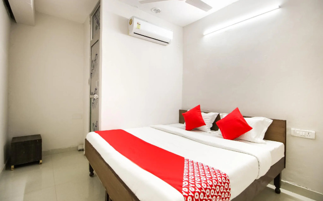 OYO 64319 Hotel Joy
