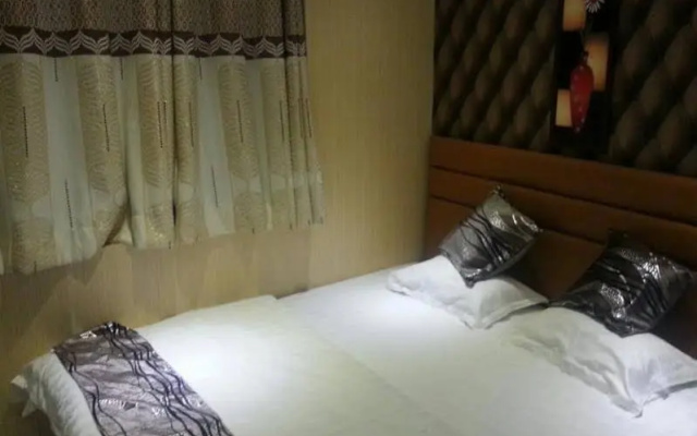 Shree Krishna Hotel and Resort