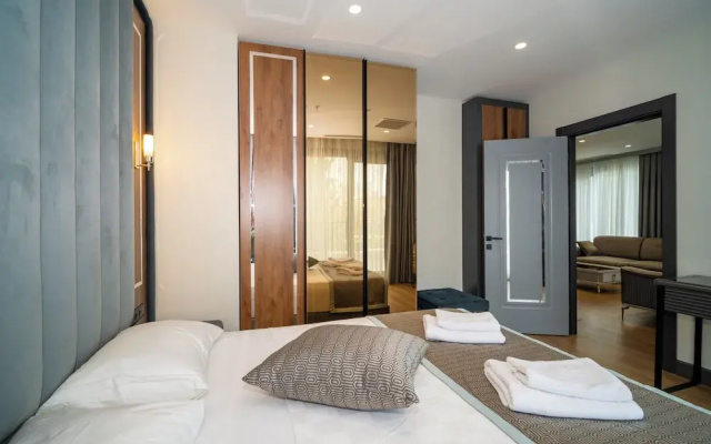 Rusel Park Residence