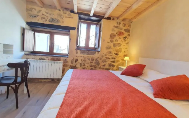 Casas del Castillo, 4