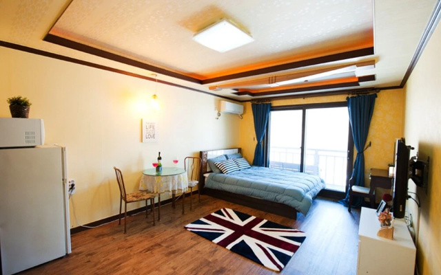 Chuncheon Rachel Pension