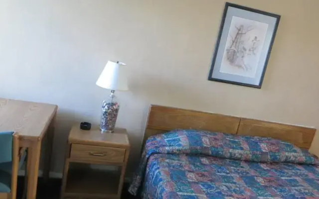 Relax Inn Motel