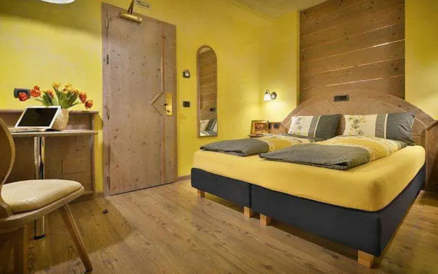 Hotel Piccolo Mondo