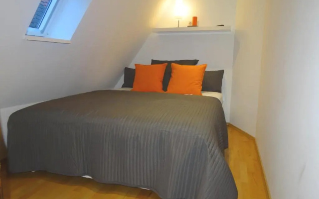 New Business Apartment with Flair