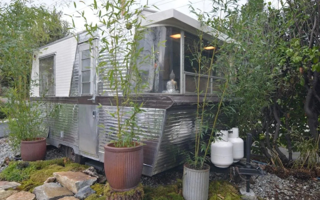 Seattle Glamping - Zen Den