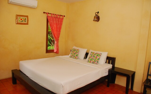 Отель Baanbali Beach Resort Таиланд, Пак-Нам-Пран - отзывы, цены и фото номеров - забронировать отель Baanbali Beach Resort онлайн вид на фасад
