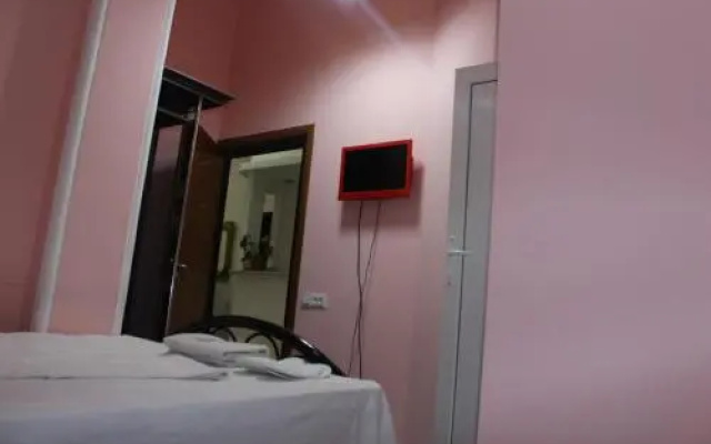 Hotel Plus