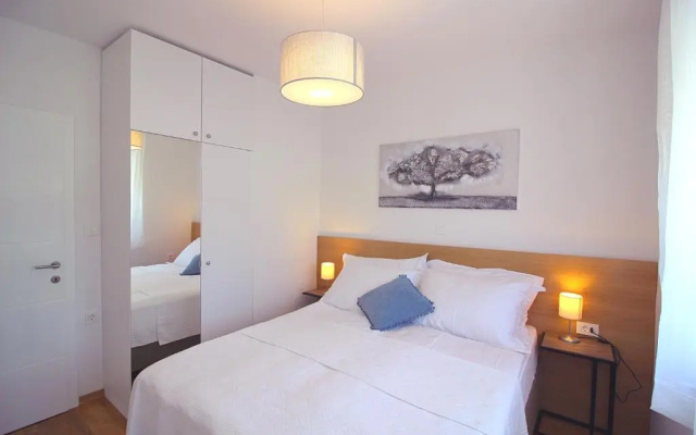 Sun Apartments