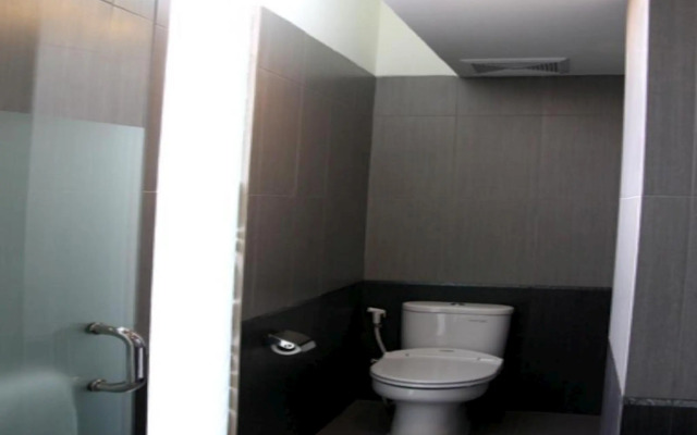 Plan B Hotel