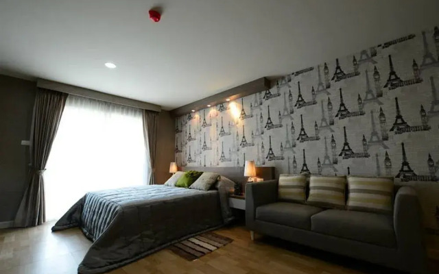 Cy Condo
