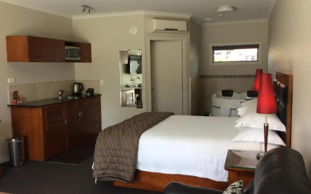 City Corporate Motor Inn