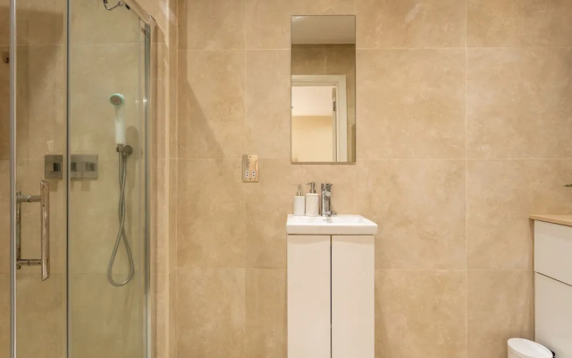 Beautiful 2-bed Apartment in London