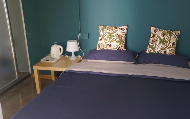Chengdu Buttonwood Parkside Hostel