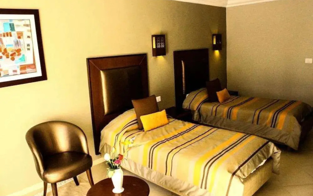 Sarra Hotel