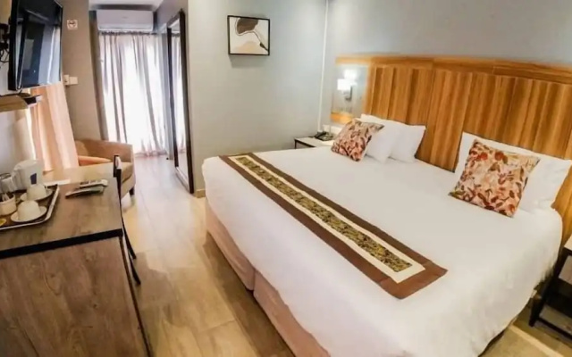 Starlight Inn