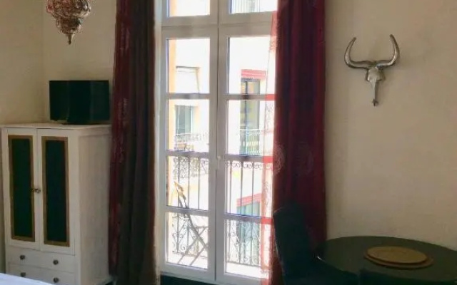 Santa Barbara Guesthouse