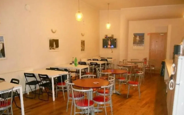 Domus Guesthouse
