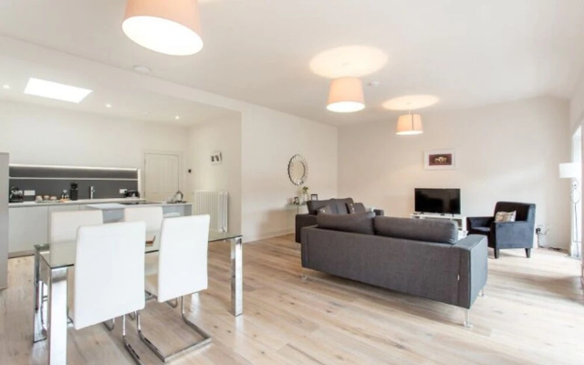 Chester Street 5 Star Residence - Rannoch suite