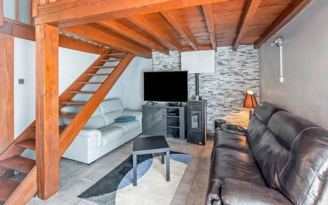 Holiday Home in Orange With Private Pool